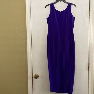 Patrick Collection purple 100% silk lined fitted frog toggle deep slit side maxi